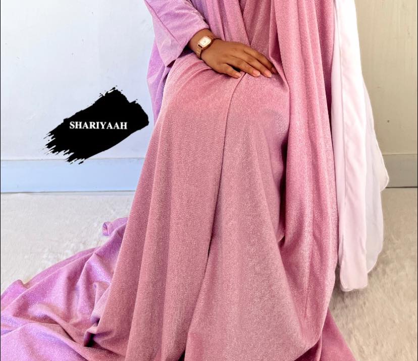 4. Laila Abaya A1099